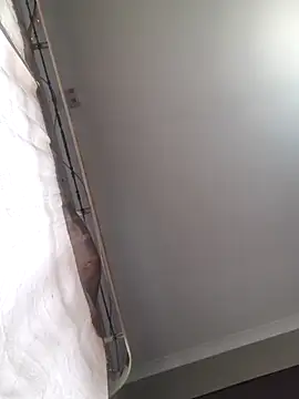 Qeenbrie online show from 18, 11, 2025