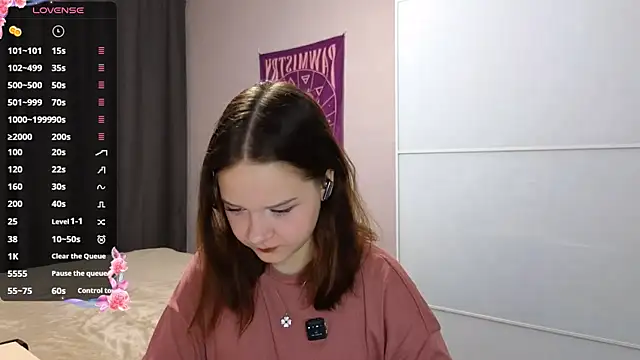 AlissaGerardo online show from 5, 5, 2026