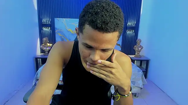 Liams18 online show from 5, 4, 2026