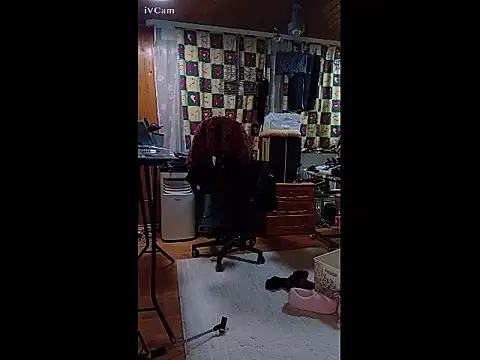 AgnesCross39 online show from 17, 12, 2025