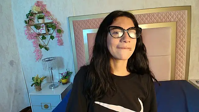 Madhison 5 online show from 18, 2, 2026