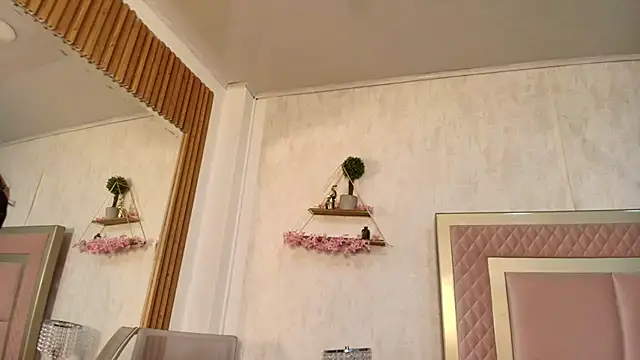 Madhison 5 online show from 26, 2, 2026