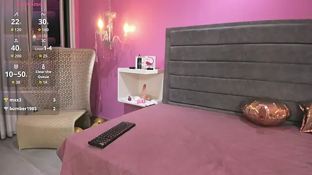 GabbyRain online show from 12, 11, 2025