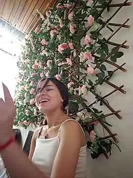 Snapshot of Celeste_Moretti chatting on 8, 11, 2025 Celeste Moretti online show from 8, 11, 2025