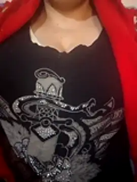 Viiictoriaa online show from 7, 11, 2025