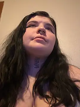 juicygoth202 online show from 19, 11, 2025