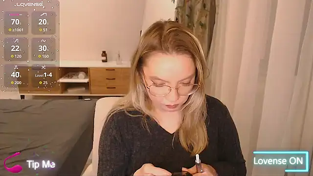 PolinaXXXXJones online show from 7, 2, 2026