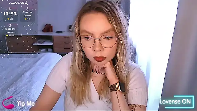 PolinaXXXXJones online show from 28, 2, 2026