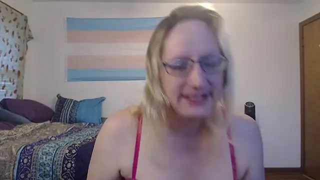 Savanah Banana  online show from 31, 5, 2026