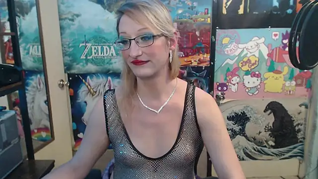 Savanah Banana  online show from 21, 11, 2025