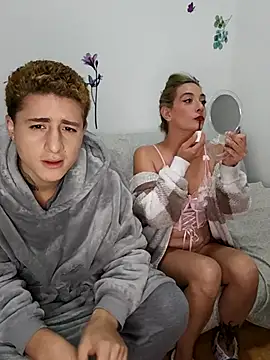 Snapshot of minervaystiven chatting on 6, 11, 2025 minervaystiven online show from 6, 11, 2025