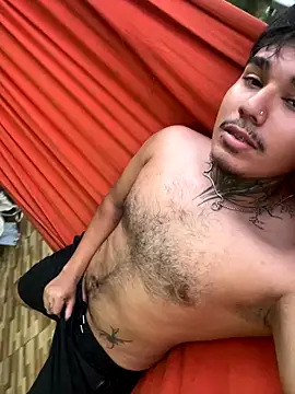 PrettyBoy 2412 online show from 6, 11, 2025