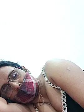 sanjana077 online show from 10, 3, 2026