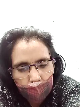 sanjana077 online show from 17, 2, 2026