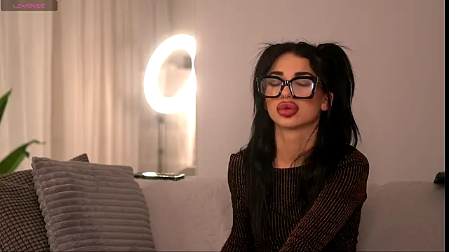 ElysiaKiss online show from 13, 11, 2025