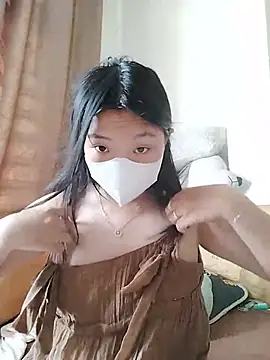 linh-xinh18 online show from 14, 7, 2026