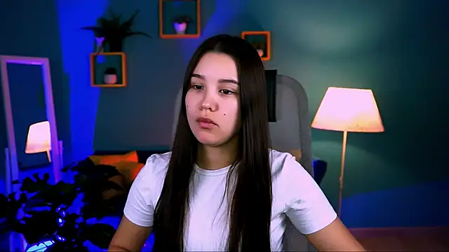 Snapshot of AnnaGarcias_ chatting on 12, 11, 2025 AnnaGarcias online show from 12, 11, 2025