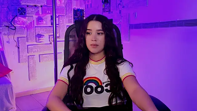 Snapshot of AnnaGarcias_ chatting on 6, 11, 2025 AnnaGarcias online show from 6, 11, 2025