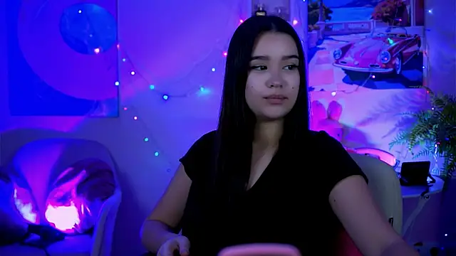 Snapshot of AnnaGarcias_ chatting on 14, 11, 2025 AnnaGarcias online show from 14, 11, 2025