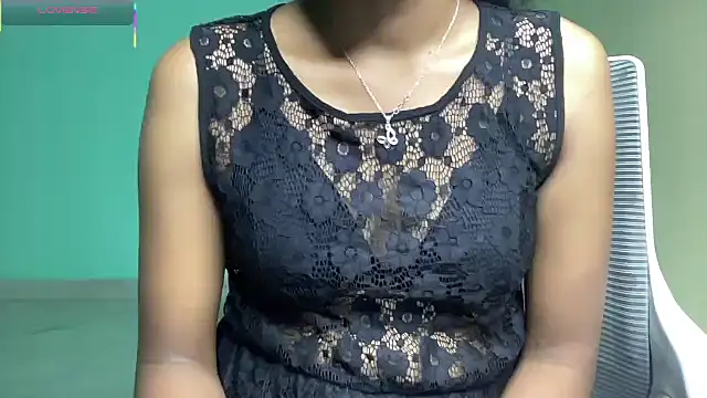 classy kritii online show from 13, 3, 2026