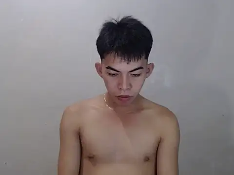 Urhotsilverboy online show from 2, 5, 2026