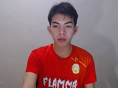 Urhotsilverboy online show from 9, 7, 2026