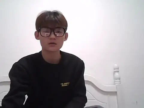 xiaomeng2563 online show from 6, 11, 2025