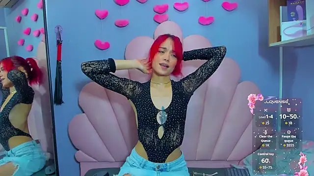 Snapshot of luci_miller chatting on 30, 11, 2025 luci miller online show from 30, 11, 2025