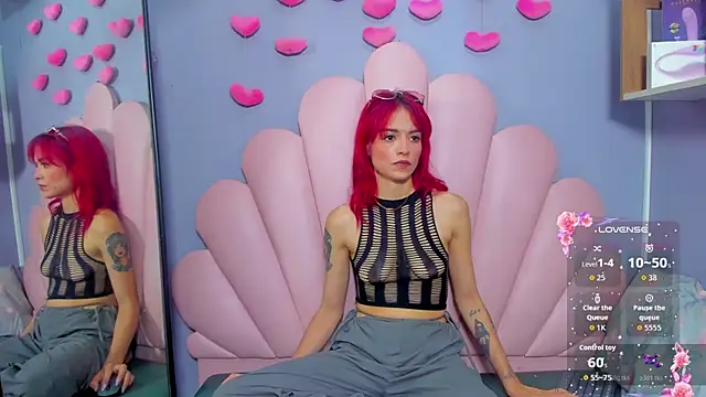 Snapshot of luci_miller chatting on 28, 11, 2025 luci miller online show from 28, 11, 2025