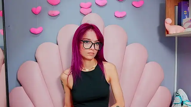 Snapshot of luci_miller chatting on 20, 6, 2026 luci miller online show from 20, 6, 2026