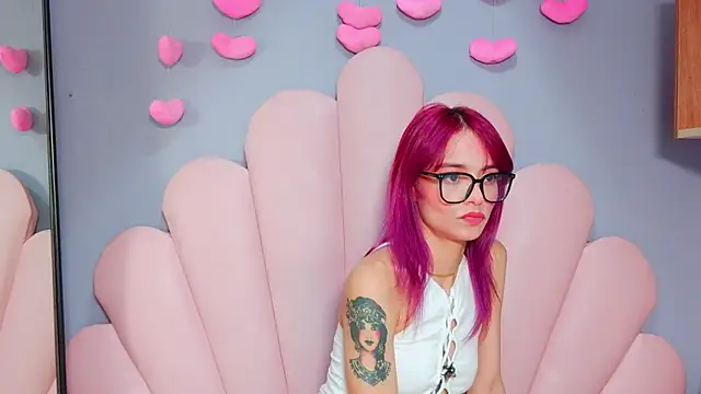 Snapshot of luci_miller chatting on 3, 7, 2026 luci miller online show from 3, 7, 2026