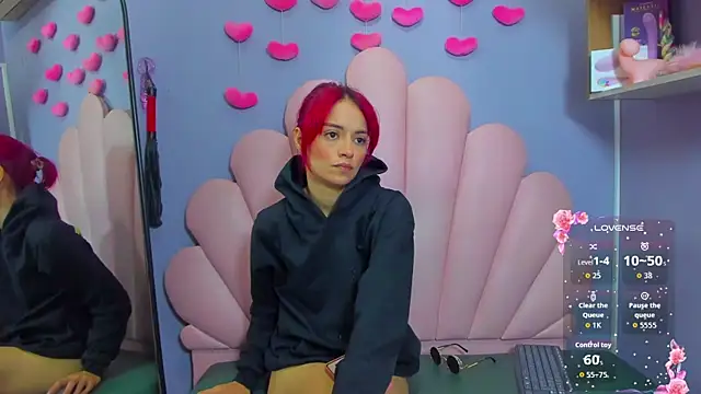 Snapshot of luci_miller chatting on 22, 11, 2025 luci miller online show from 22, 11, 2025