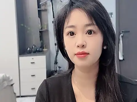 Lucky--Lucy online show from 16, 11, 2025