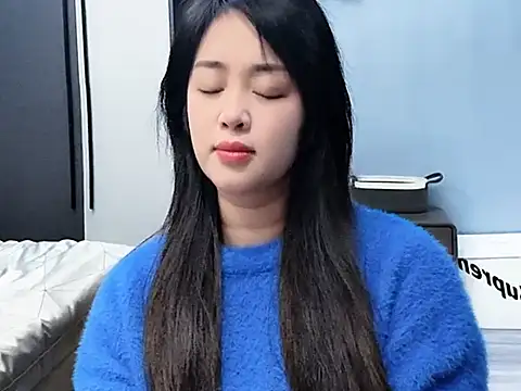 Lucky--Lucy online show from 15, 11, 2025