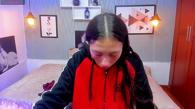 Valery clk online show from 6, 11, 2025