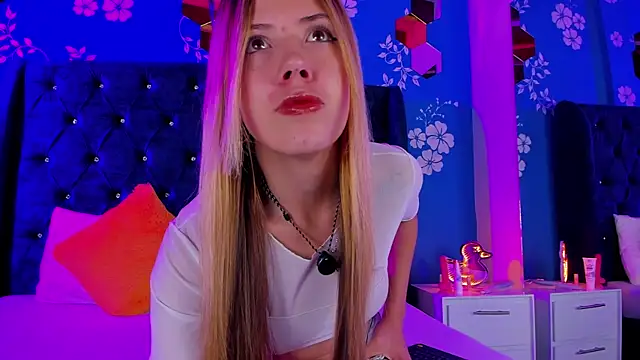 violet smith2 online show from 10, 11, 2025