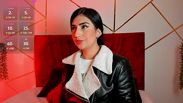 Paris Evans  online show from 24, 11, 2025