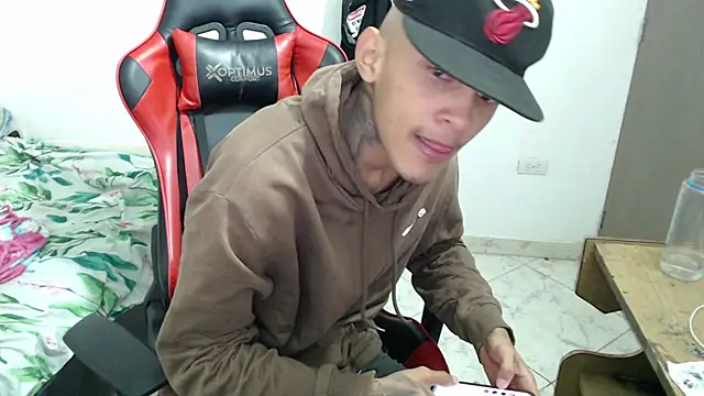 thebesthot online show from 29, 11, 2025