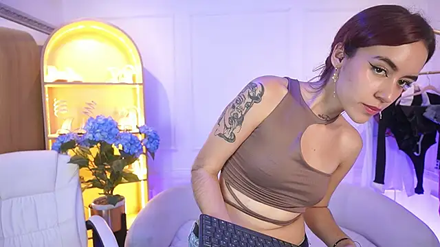 TessaaFox online show from 13, 12, 2025