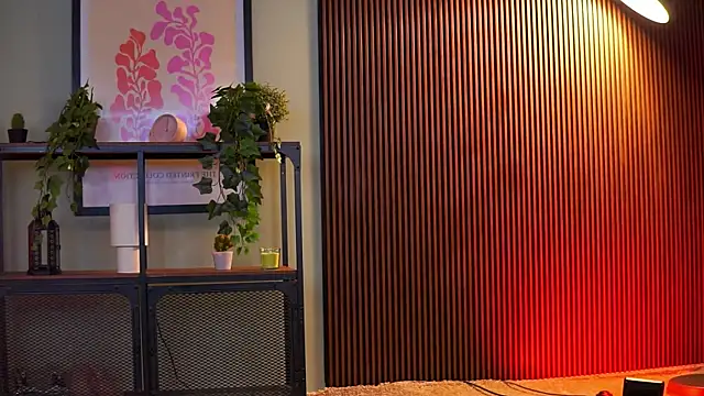 RavennaDArcy online show from 19, 12, 2025