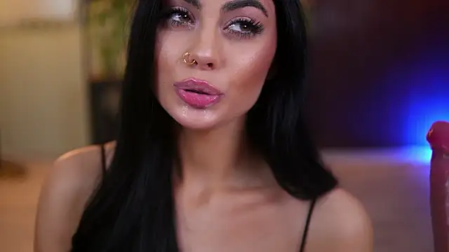 RavennaDArcy online show from 3, 3, 2026