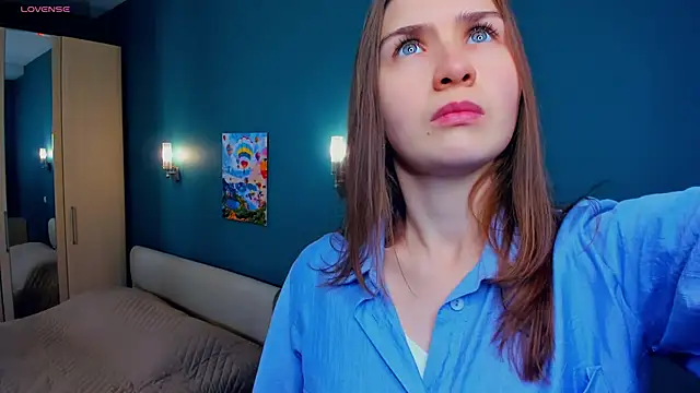 JosieNadile online show from 15, 11, 2025