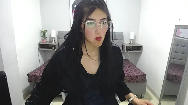 Violet raine  online show from 11, 11, 2025