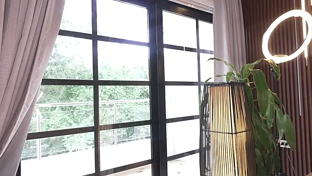 alicia xoxo online show from 18, 1, 2026