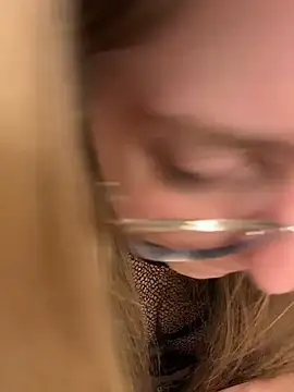 EveLunny online show from 15, 1, 2026