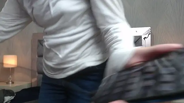 GiselaZivic online show from 5, 1, 2026