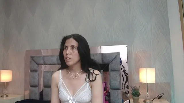 GiselaZivic online show from 22, 12, 2025