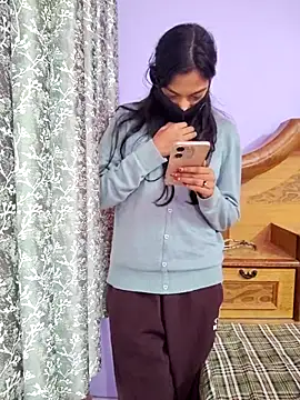 Student12th online show from 21, 12, 2025