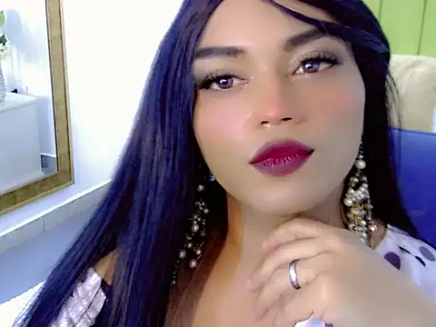 sebastian cruz  online show from 24, 11, 2025