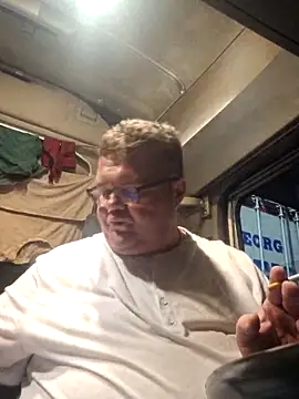 Grase44 online show from 9, 2, 2026